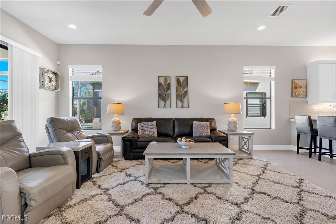 11530  Foxbriar Lane