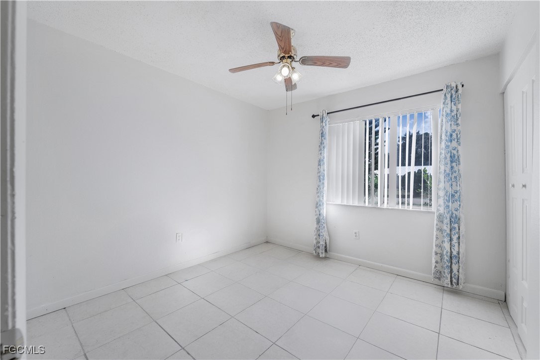 4056 S Edgewater Circle