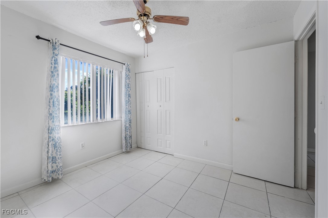 4056 S Edgewater Circle