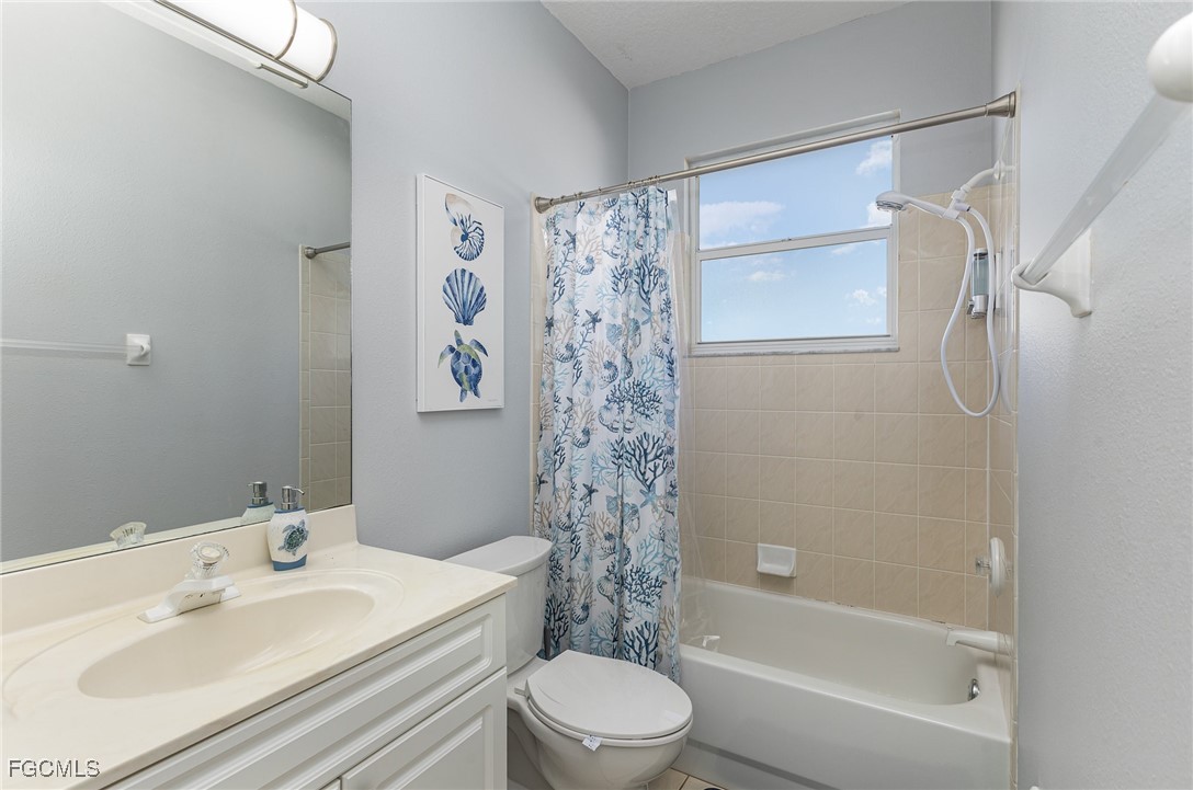 532 W Archer Parkway