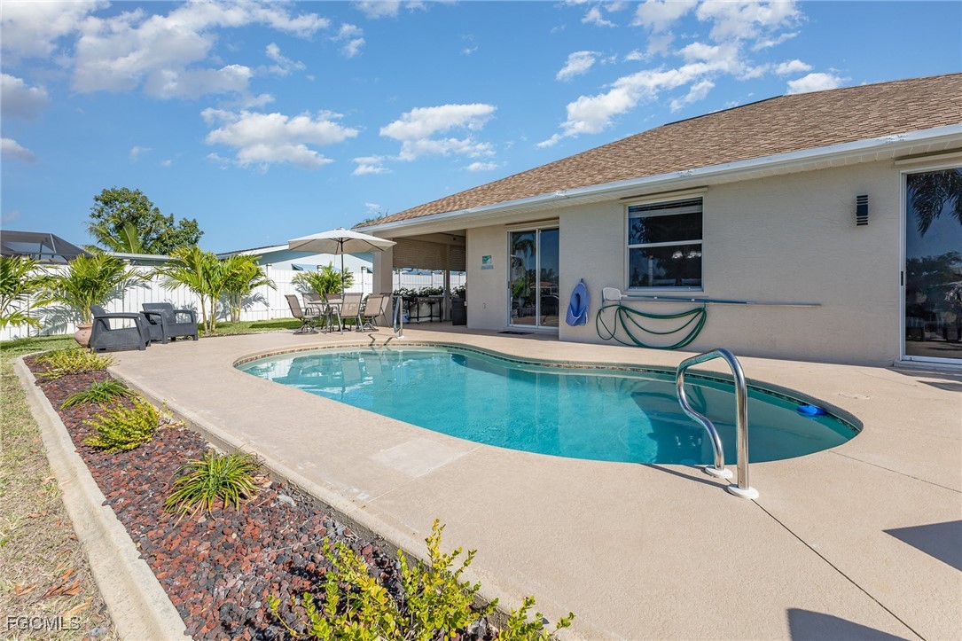 532 W Archer Parkway