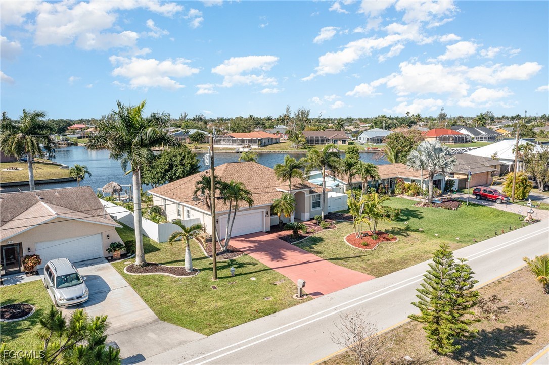 532 W Archer Parkway