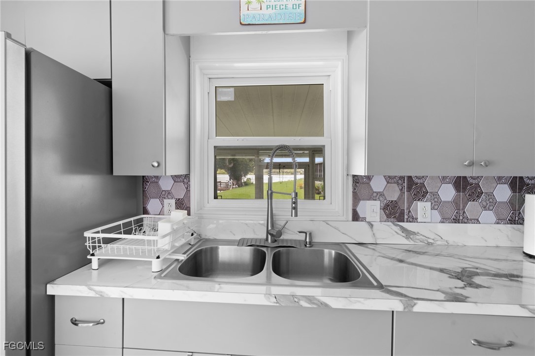 2012 S Olga Drive, Apt 25