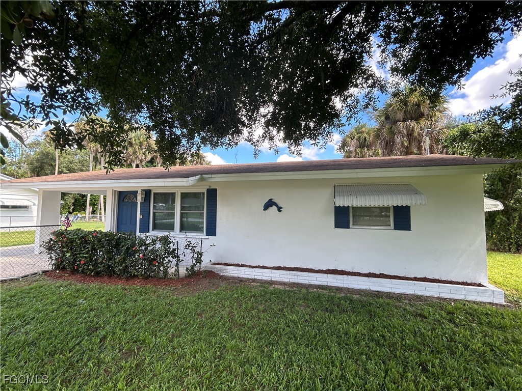 1460  Maranatha Drive