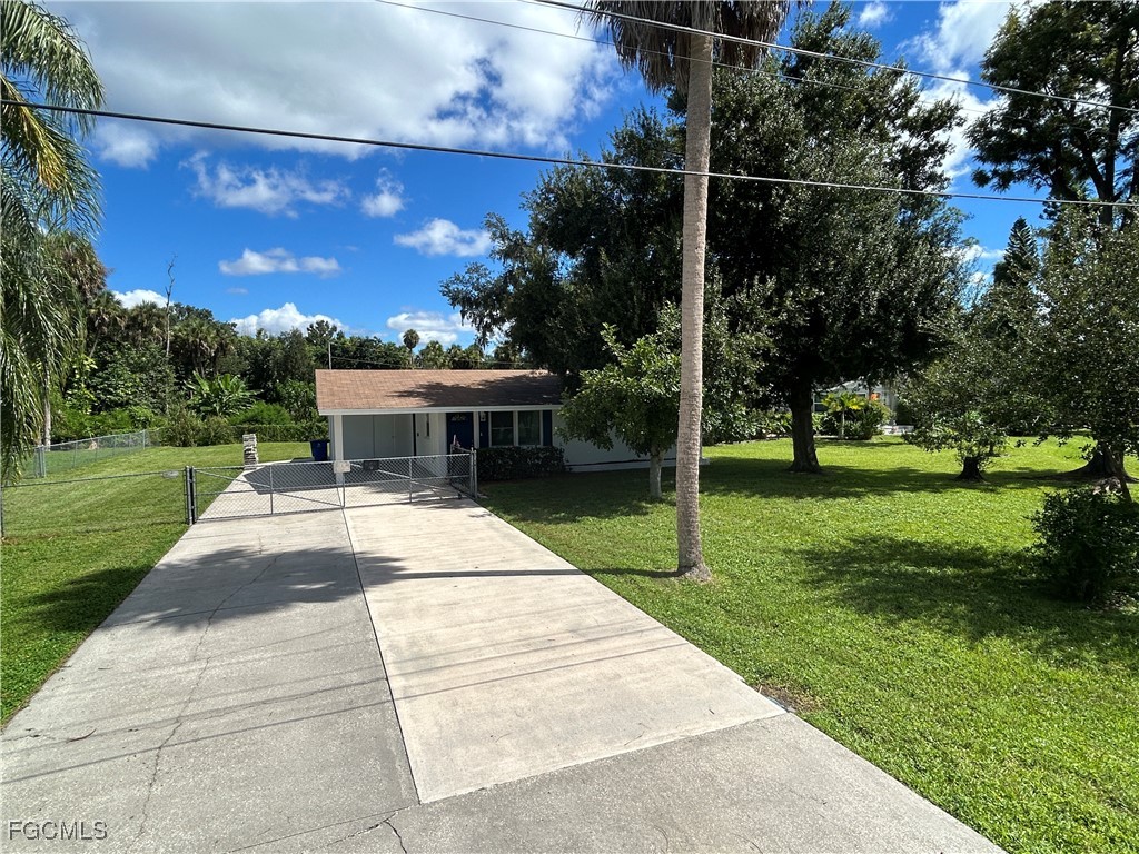 1460  Maranatha Drive