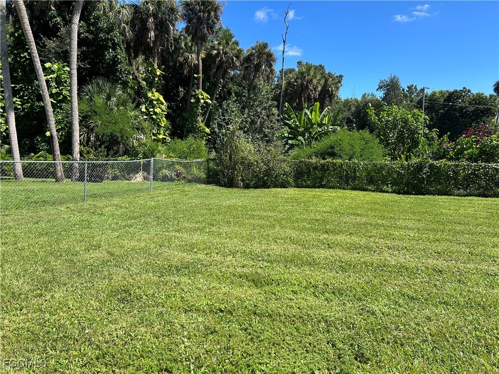 1460  Maranatha Drive