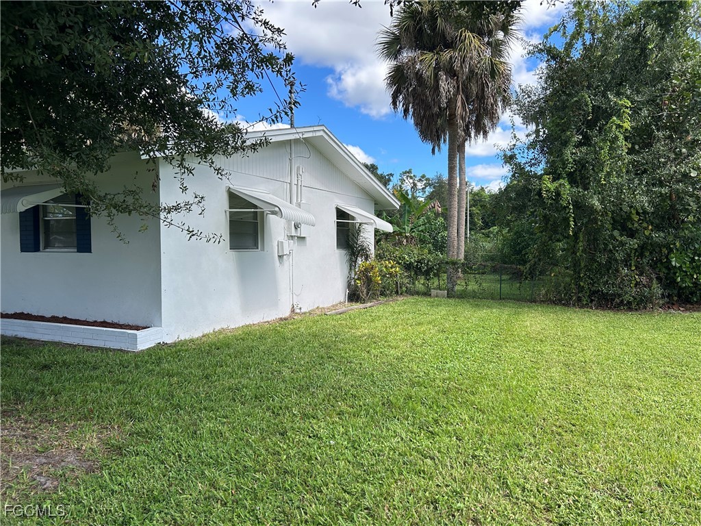 1460  Maranatha Drive