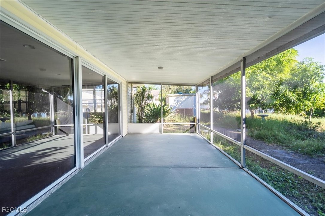 2032  Bahama Avenue