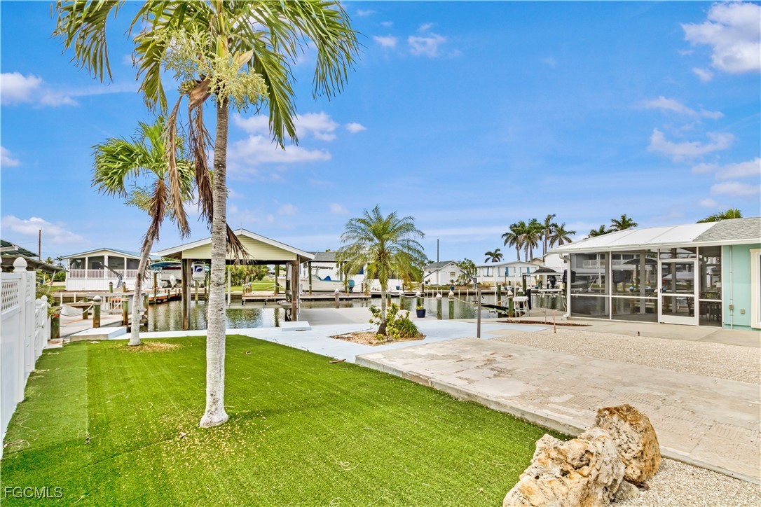 3828  Coconut Drive