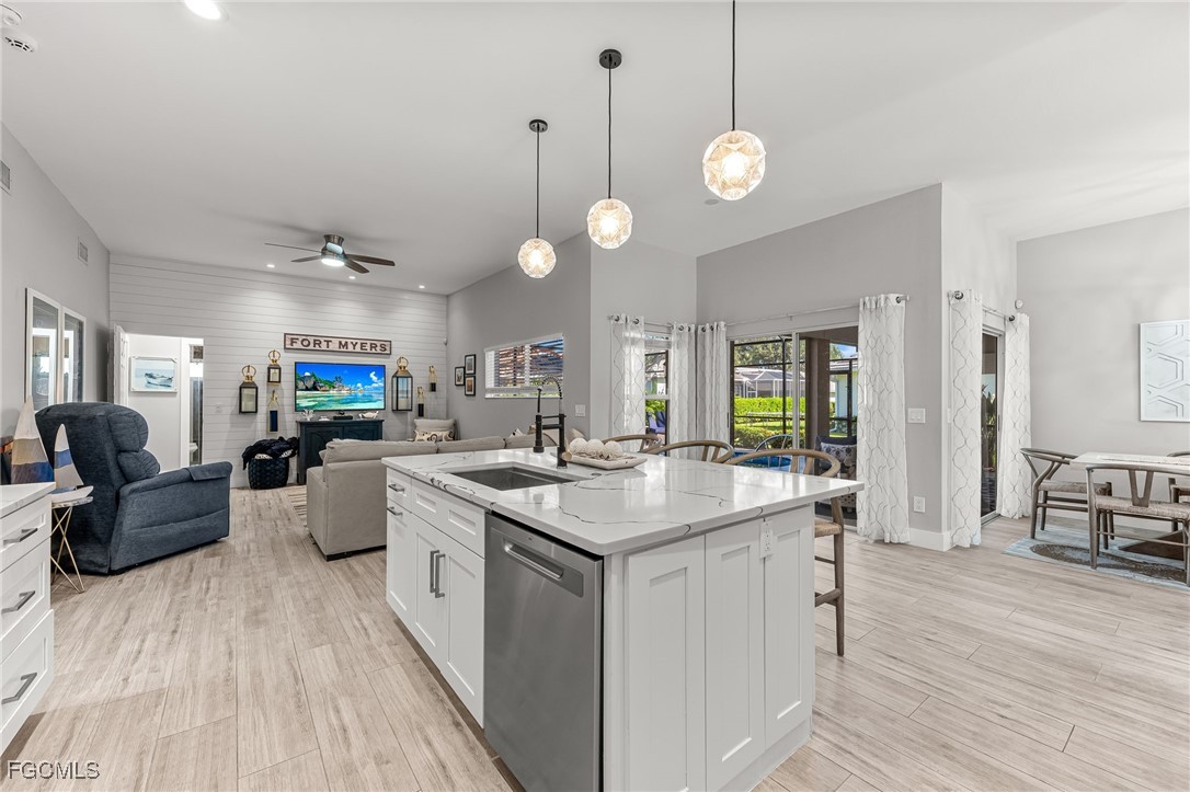 12721  Meadow Pine Lane