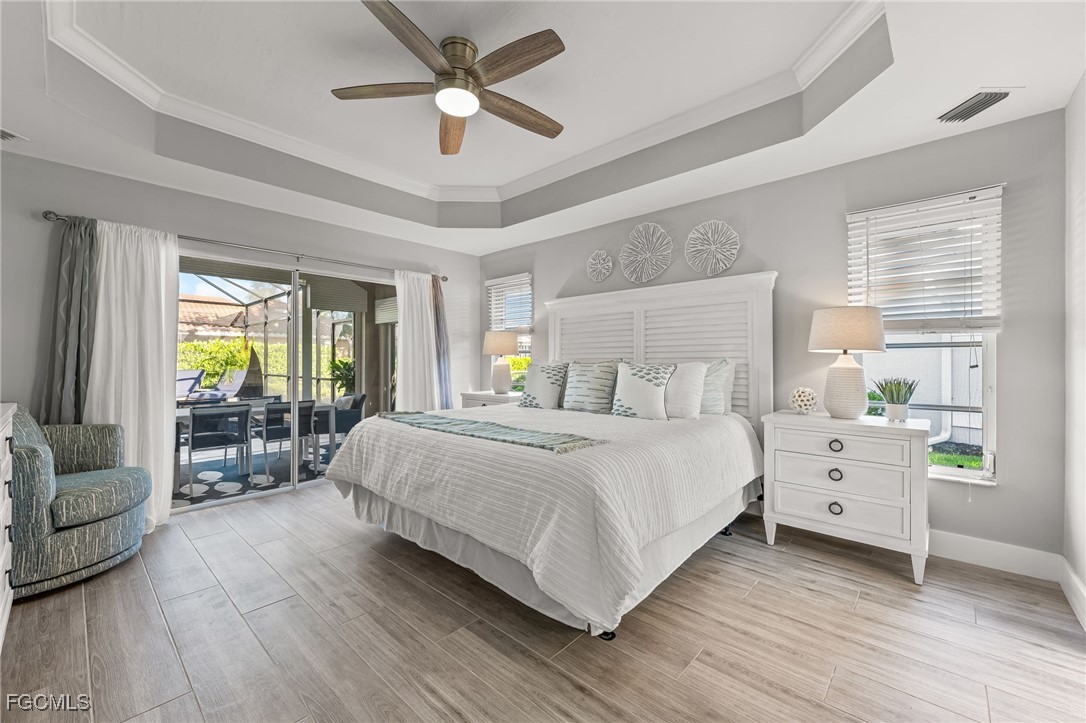 12721  Meadow Pine Lane