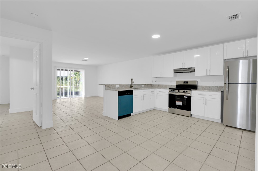 4802/4804  Nelson Drive