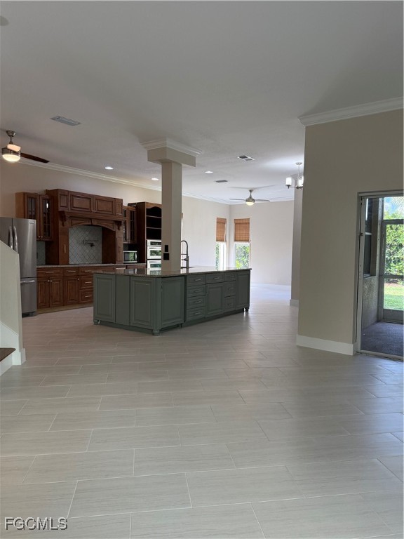 8689  Spring Mountain Way