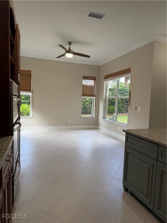 8689  Spring Mountain Way