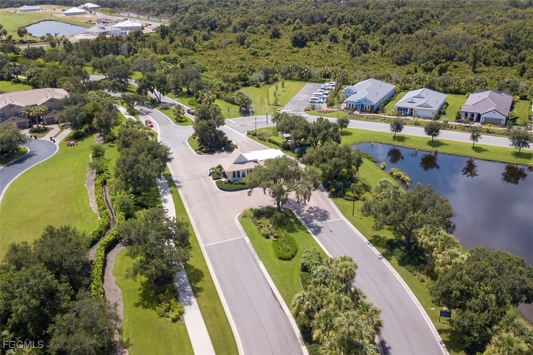 3460  Lakeview Isle Court