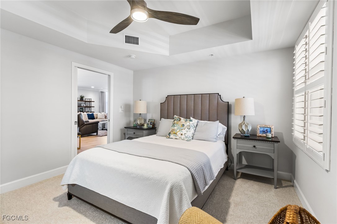 14250  Royal Harbour Court, Apt 913