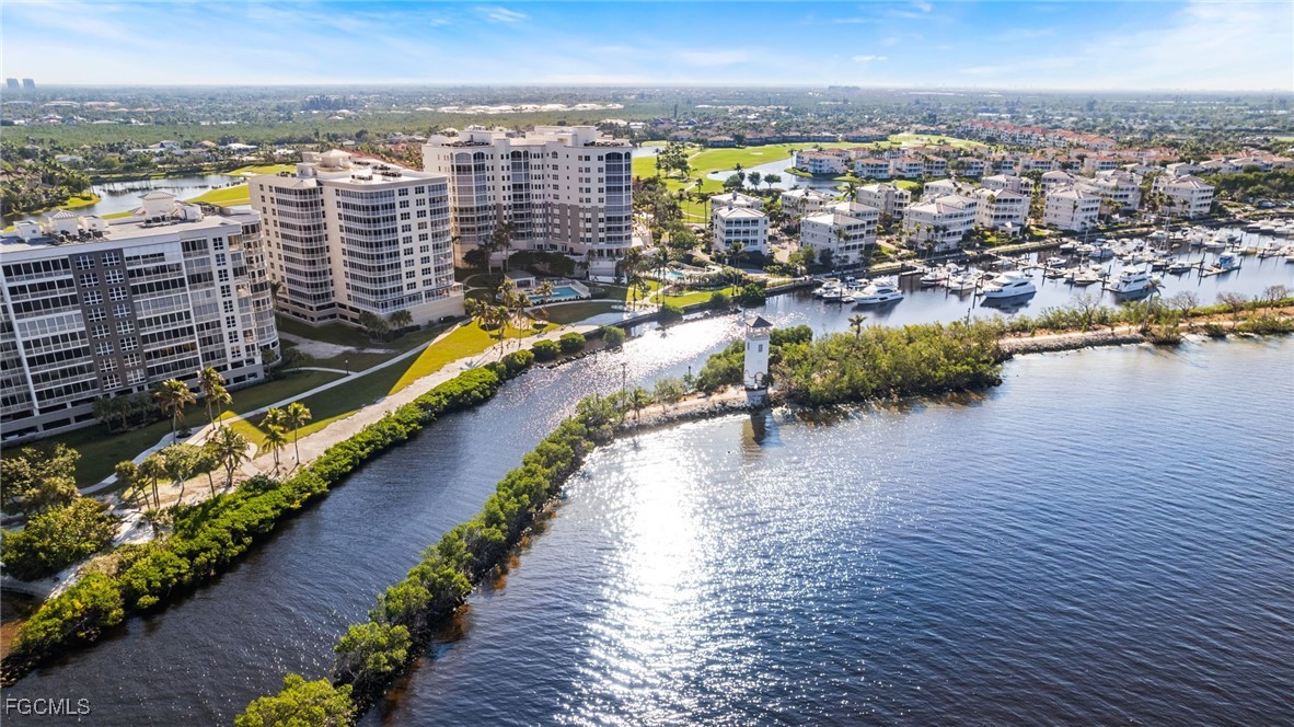 14250  Royal Harbour Court, Apt 913