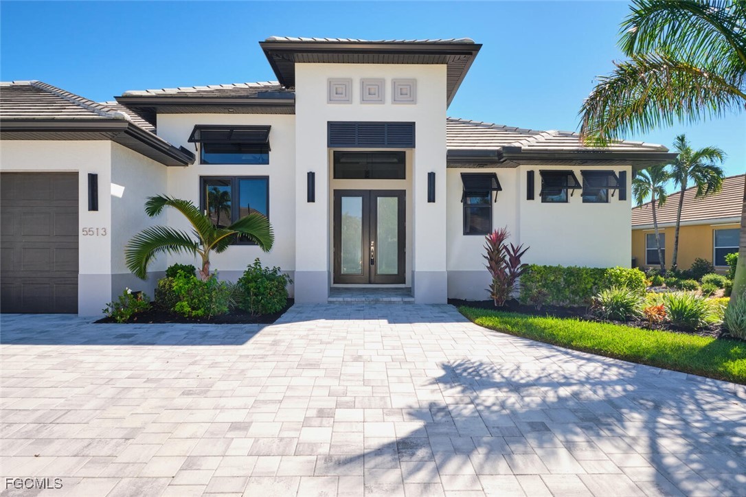 5513  Merlyn Lane