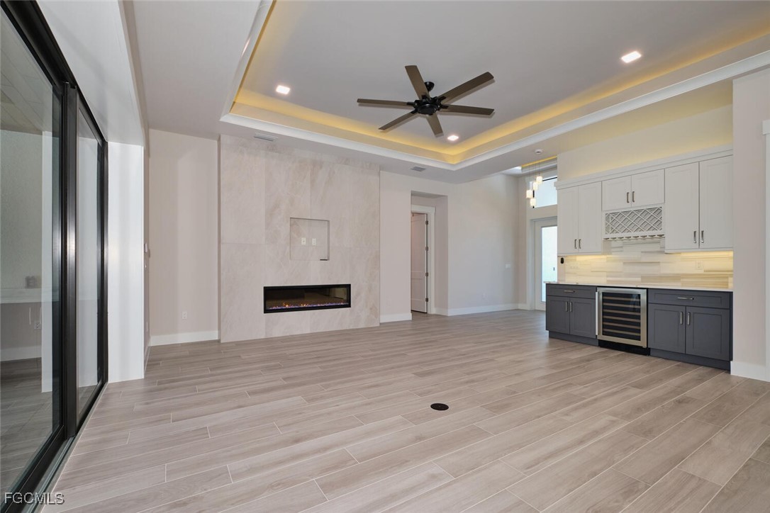 5513  Merlyn Lane
