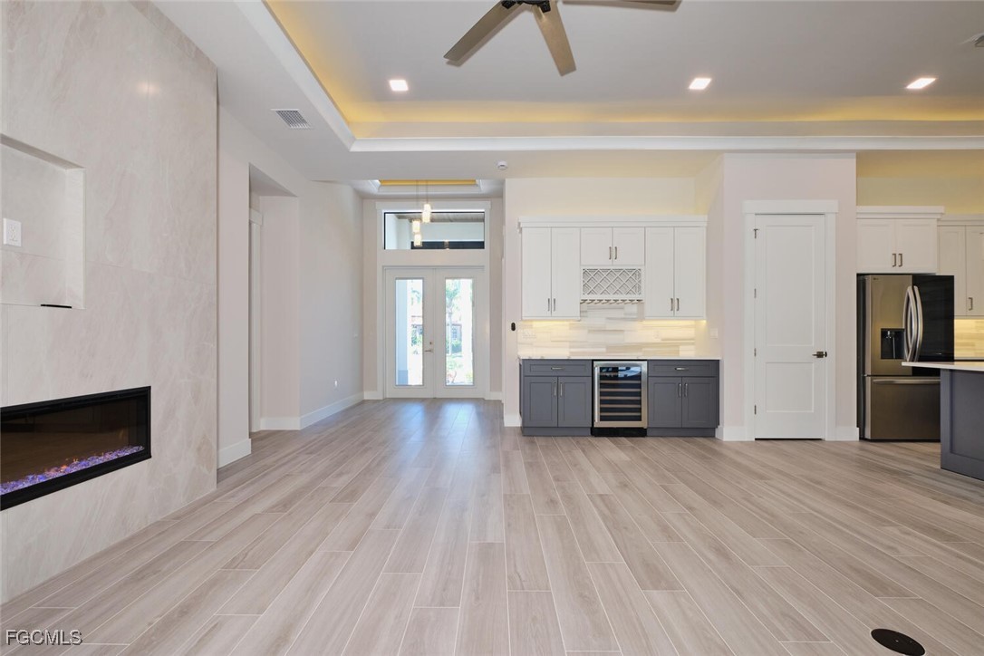 5513  Merlyn Lane