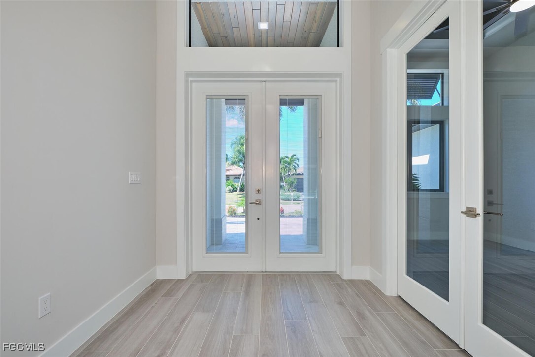 5513  Merlyn Lane