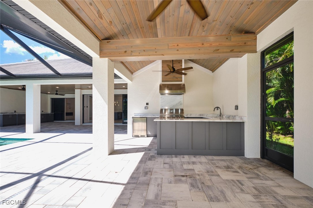 5513  Merlyn Lane
