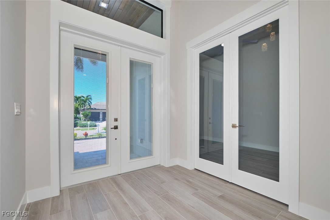 5513  Merlyn Lane