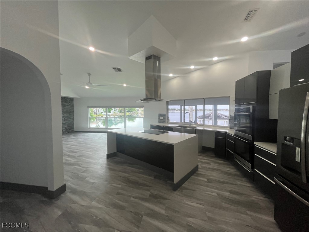 5030  Harborage Drive