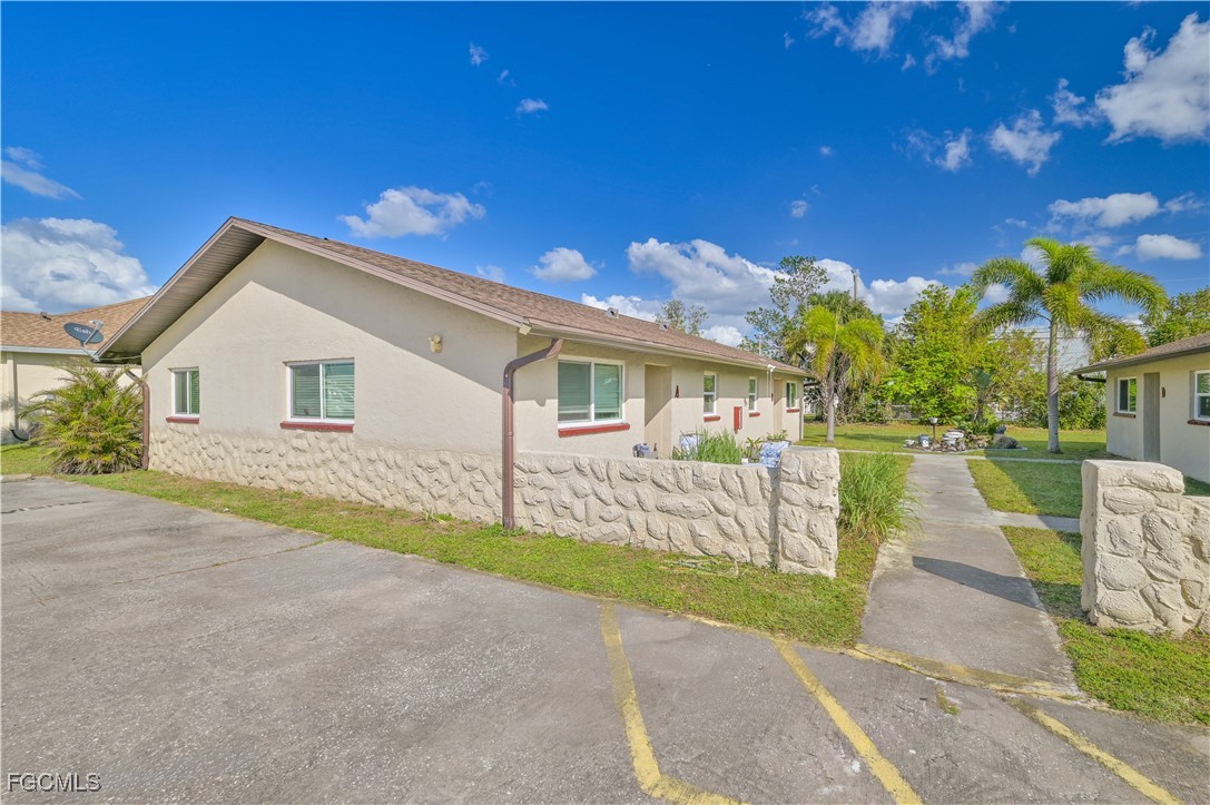 3215  Skyline Boulevard, Apt A