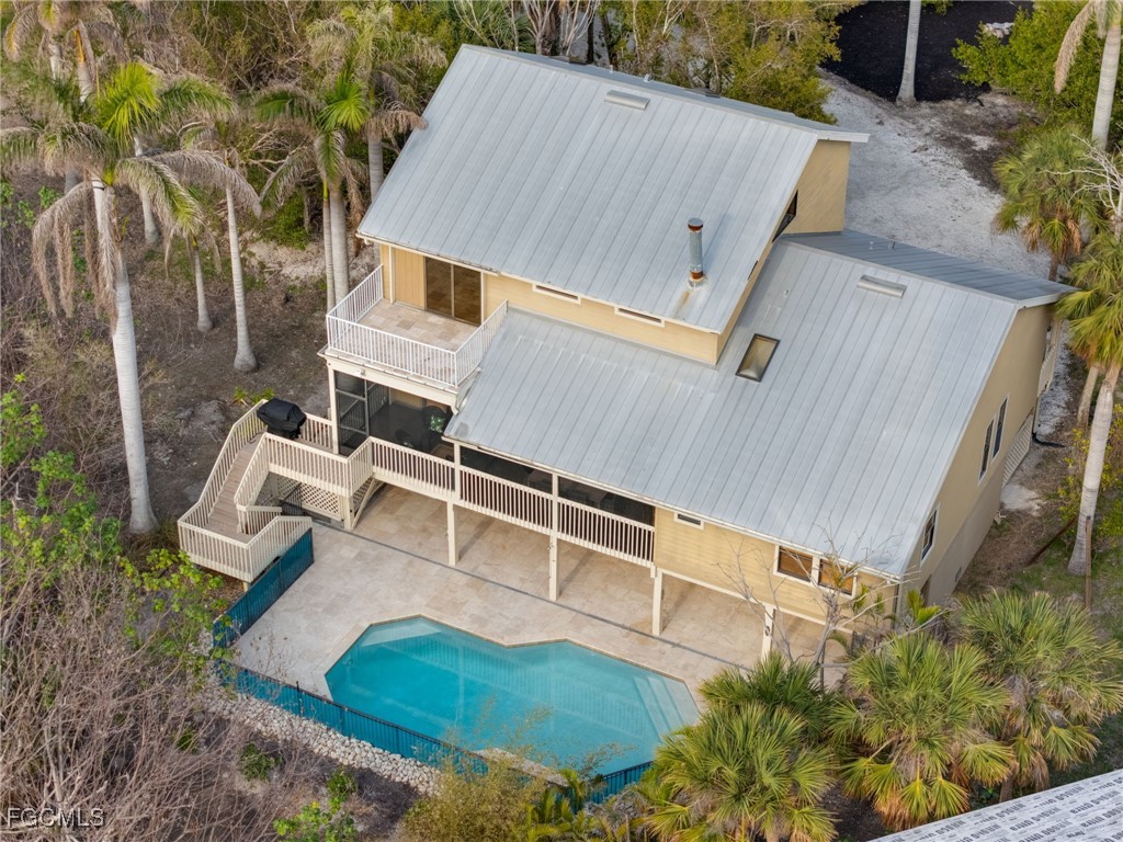 1241  Junonia Street