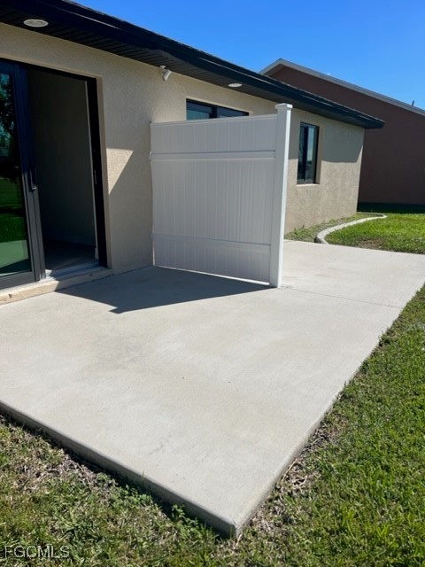 3022 SE Santa Barbara Place