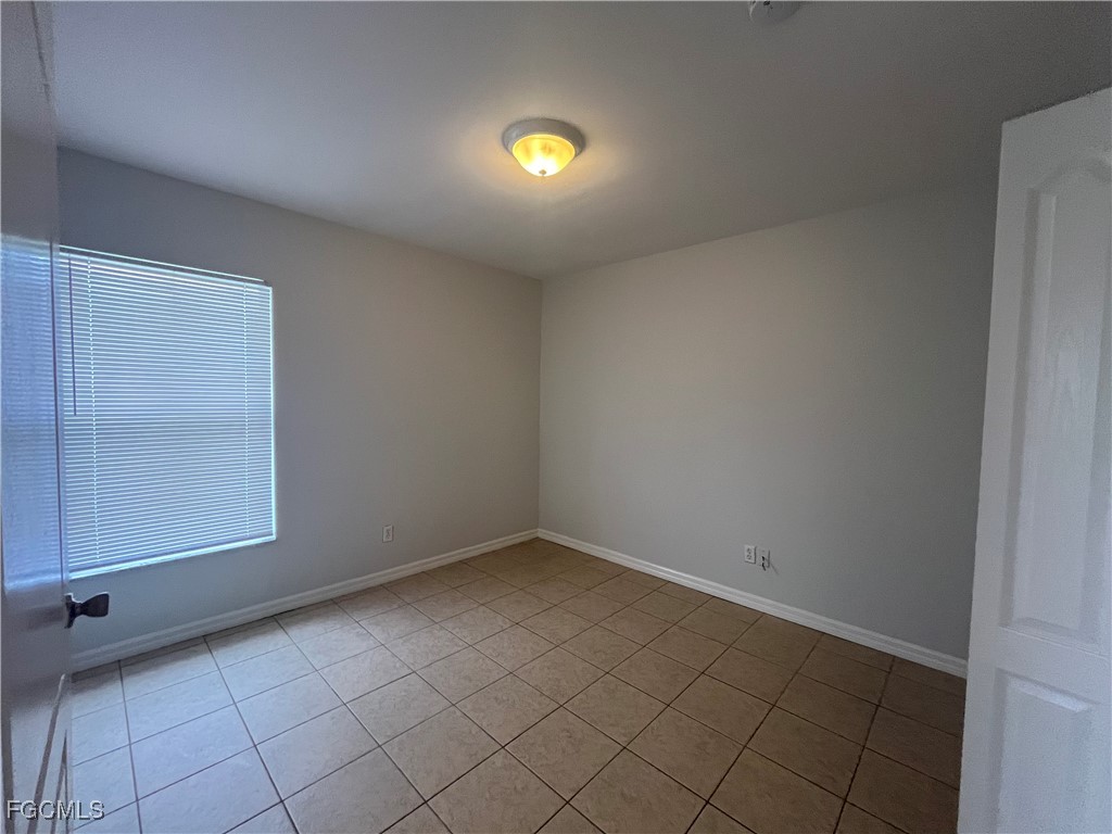 313 NE 30th Street