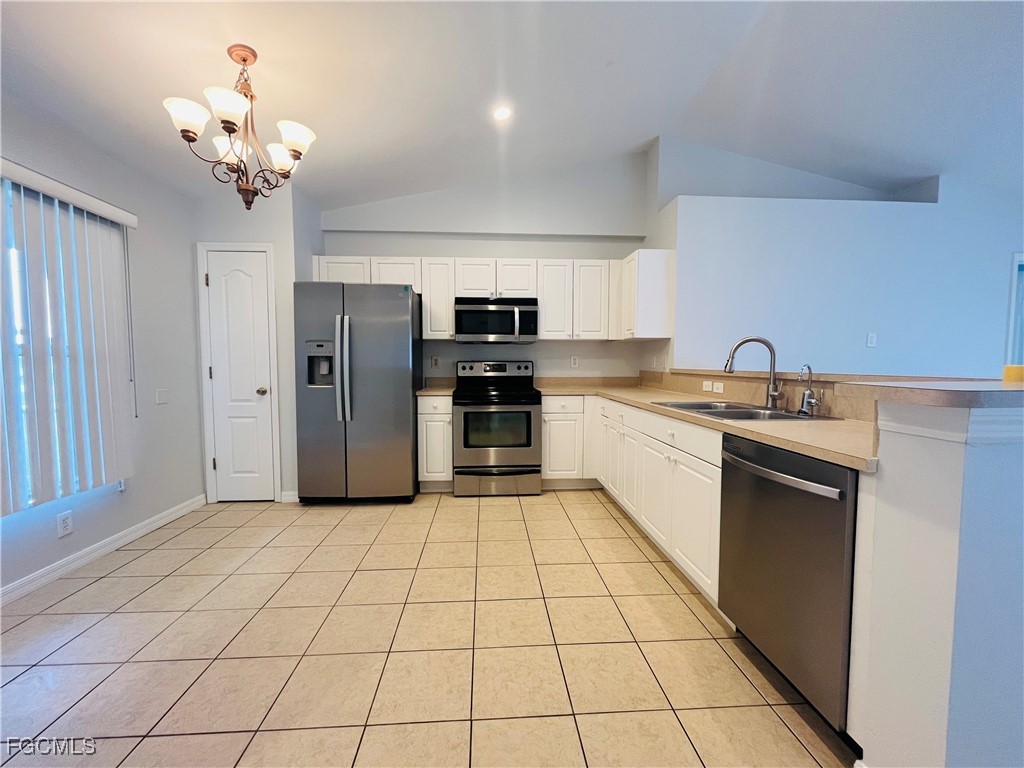 313 NE 30th Street