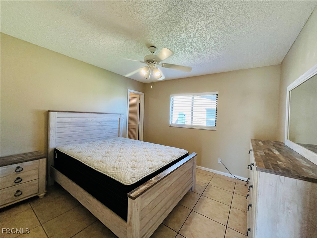 3019 SE 5th Place