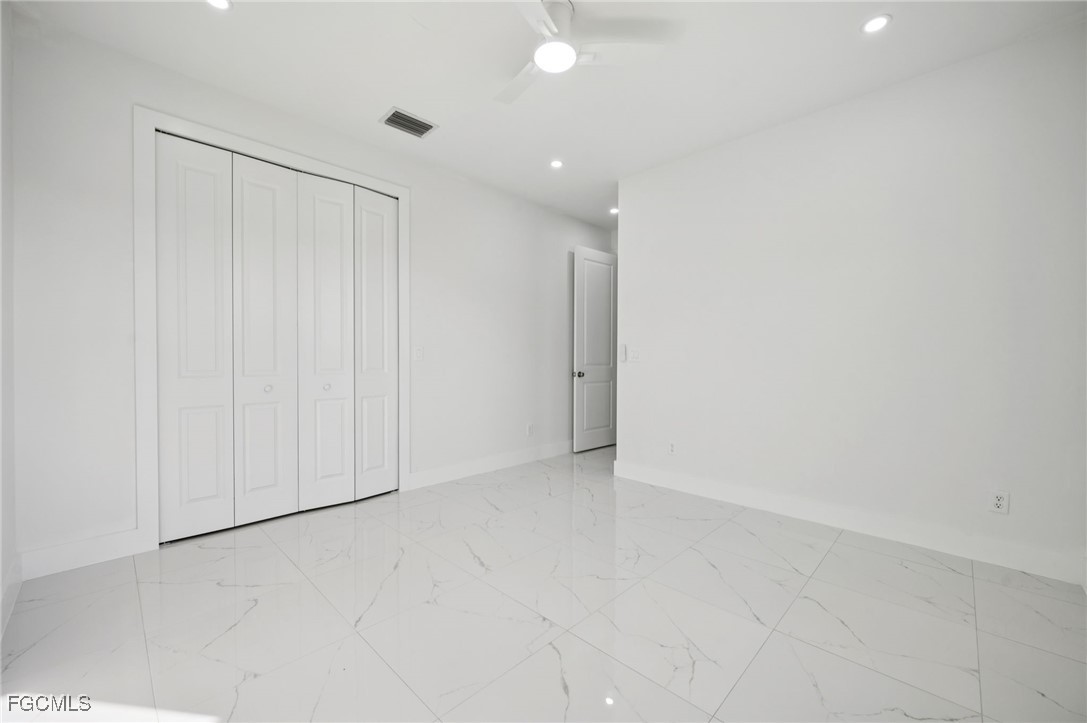 2403  Quentin Avenue