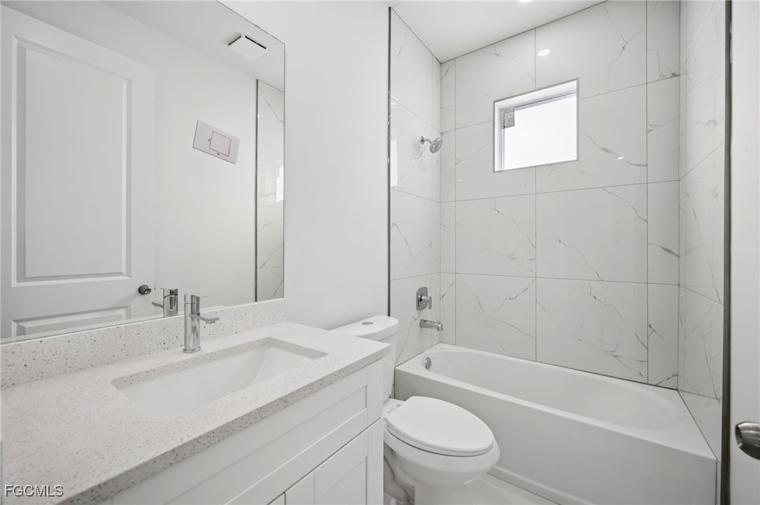 2403  Quentin Avenue