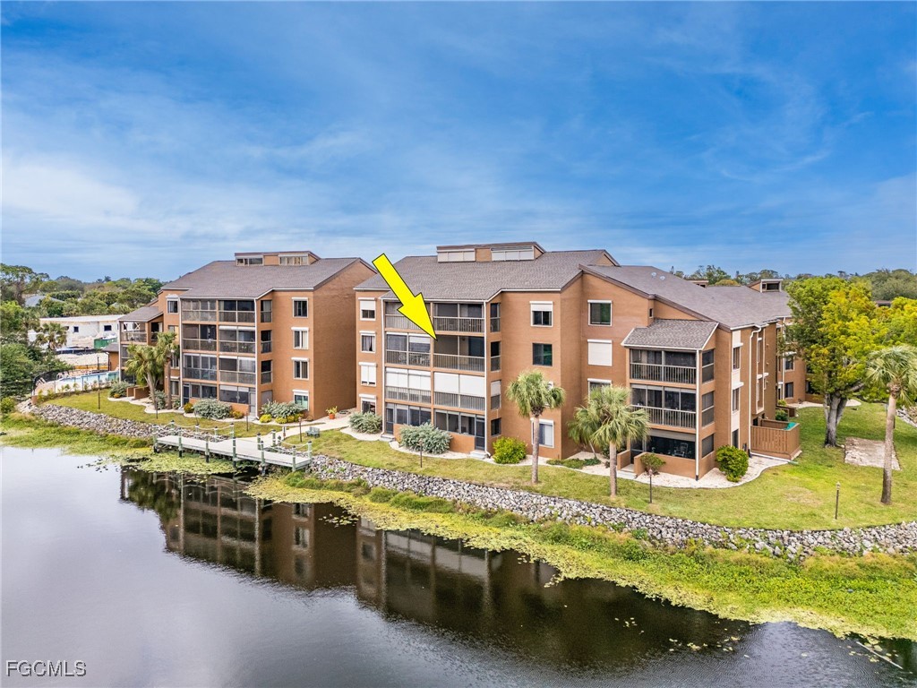 2067 W Lakeview Boulevard, Apt 8