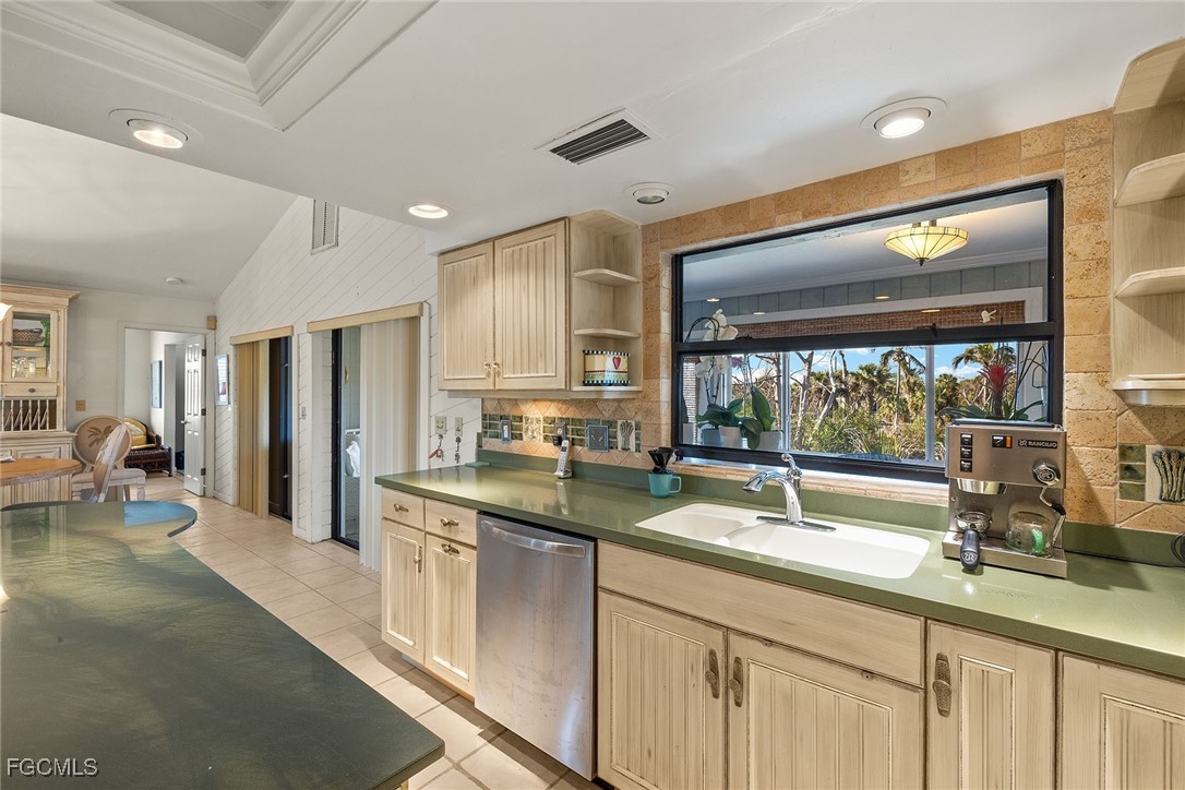2999  Twin Ponds Drive