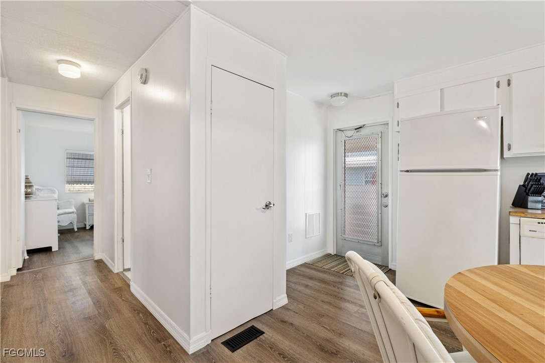 16041  Citron Way