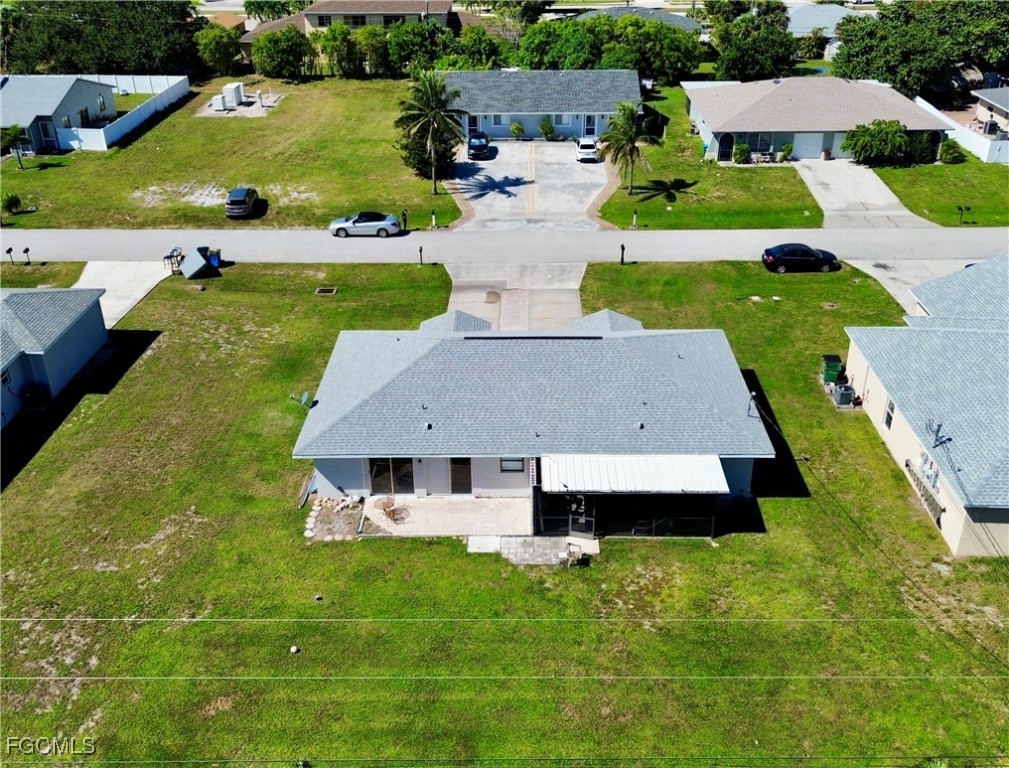 4135 SW 7th Place