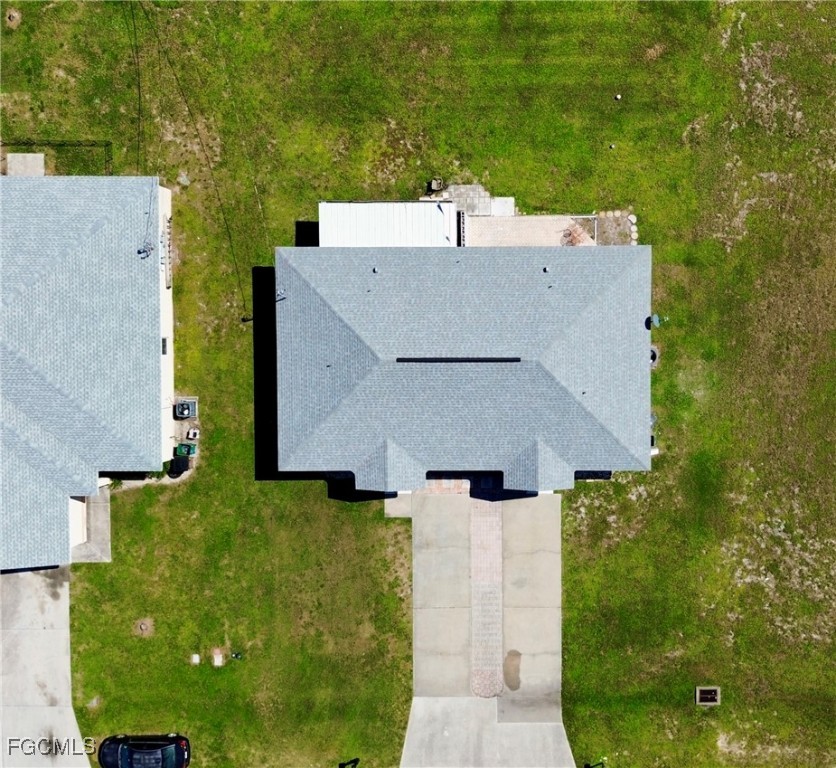 4135 SW 7th Place