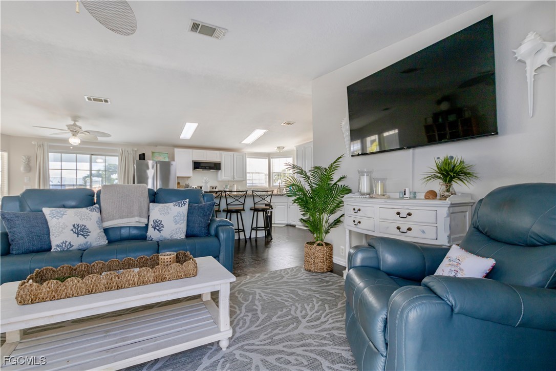 2970  Sloop Lane
