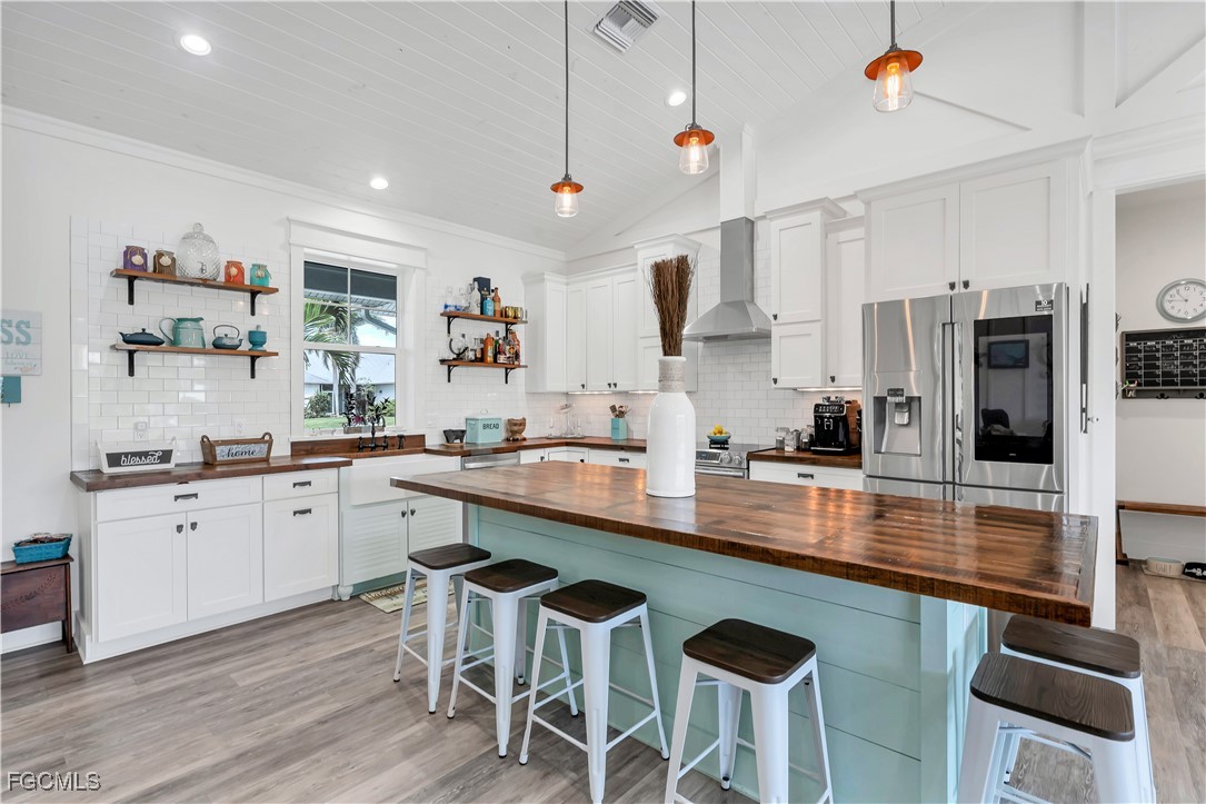 14390  Tamarac Drive