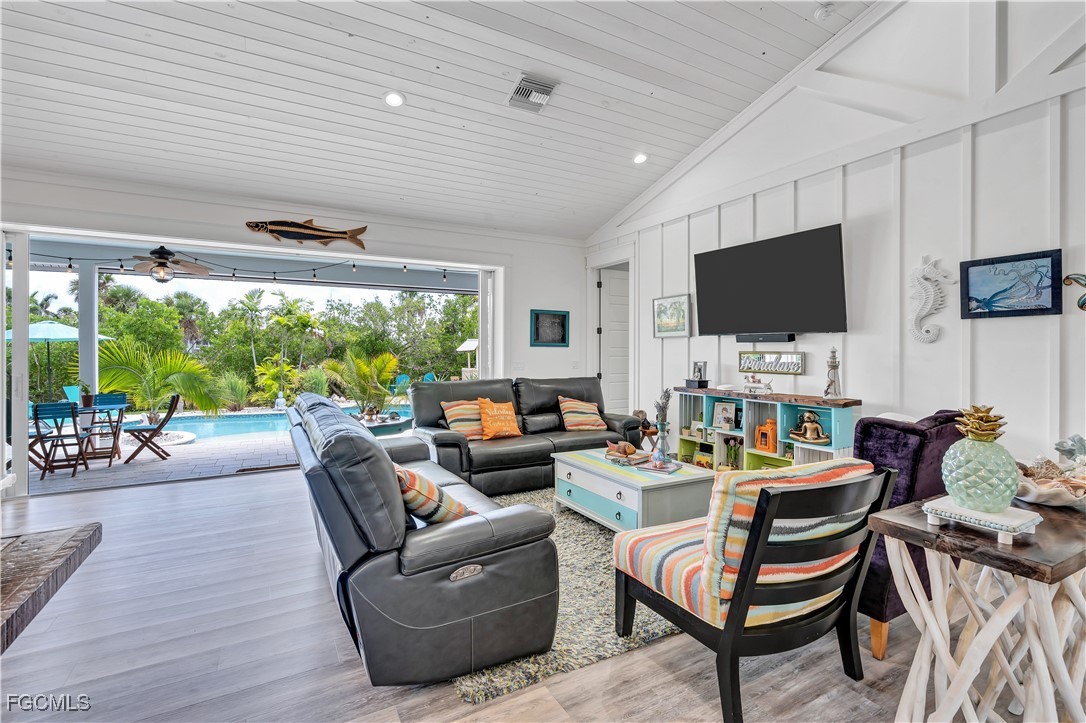 14390  Tamarac Drive