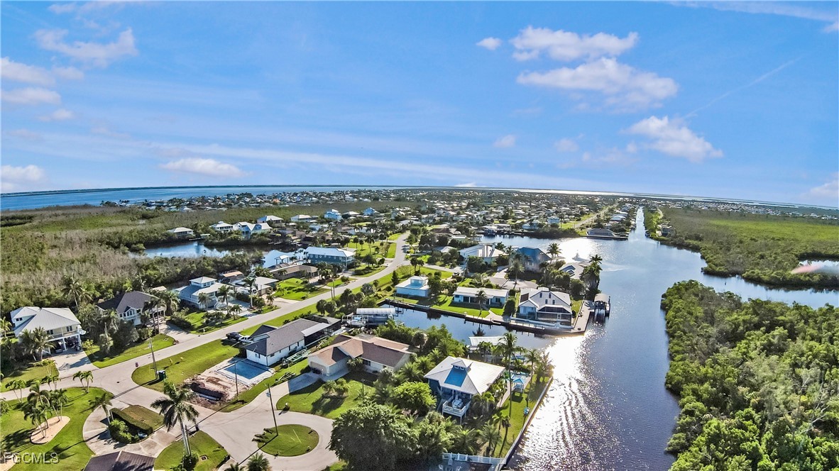 2790  Teal Court