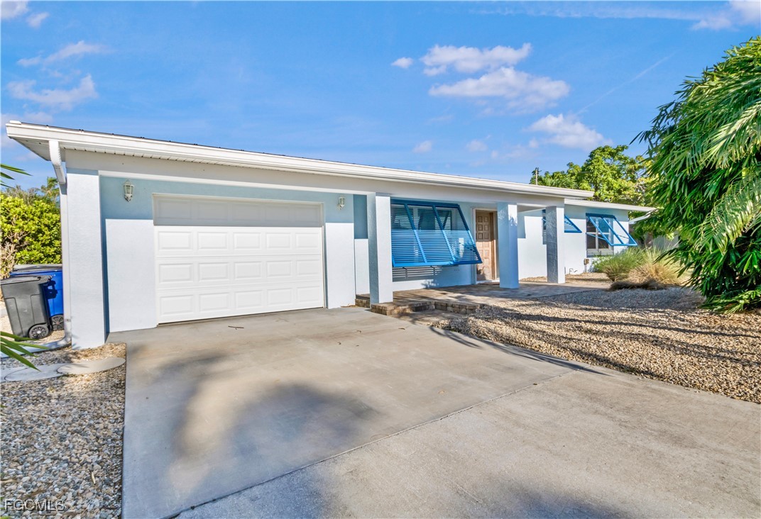 2790  Teal Court