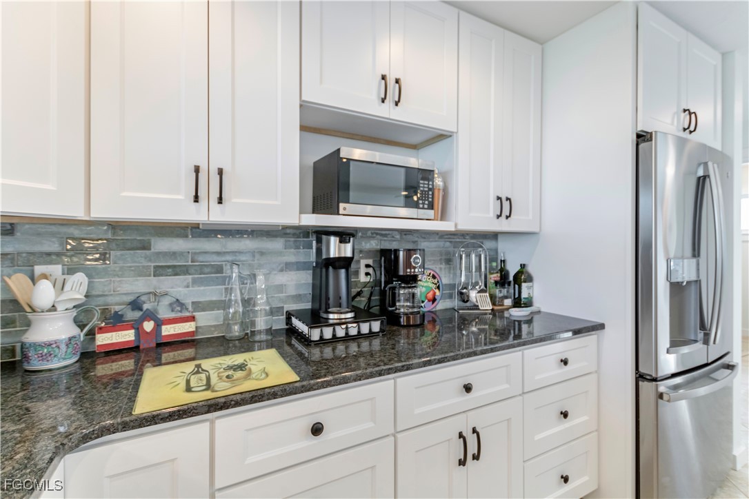 2790  Teal Court