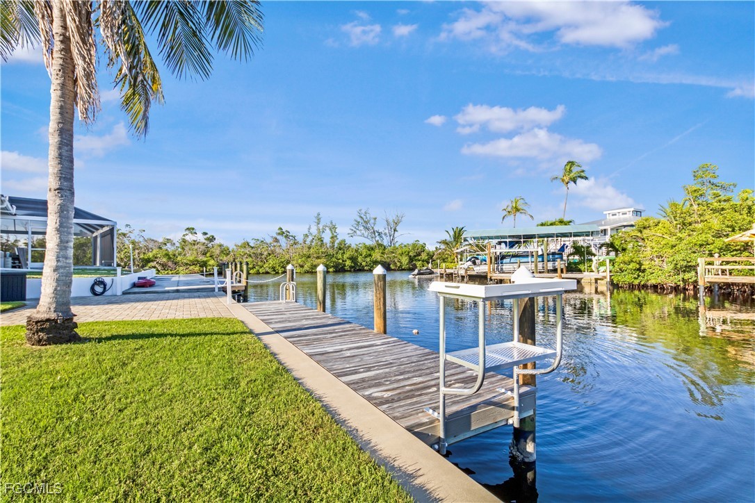 2790  Teal Court