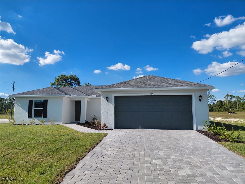909 NW 30th Street