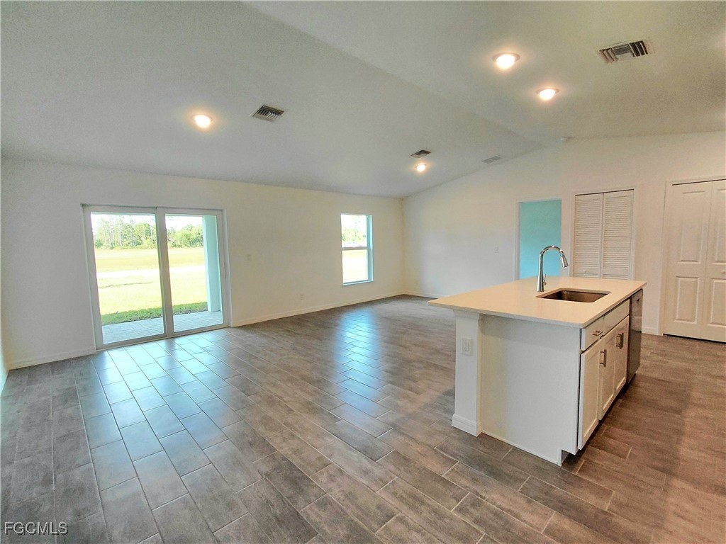 909 NW 30th Street